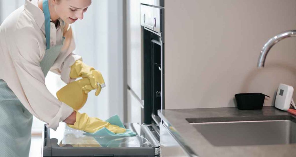 Deep Cleaning the Kitchen ​​ | Danbury House Cleaning Experts