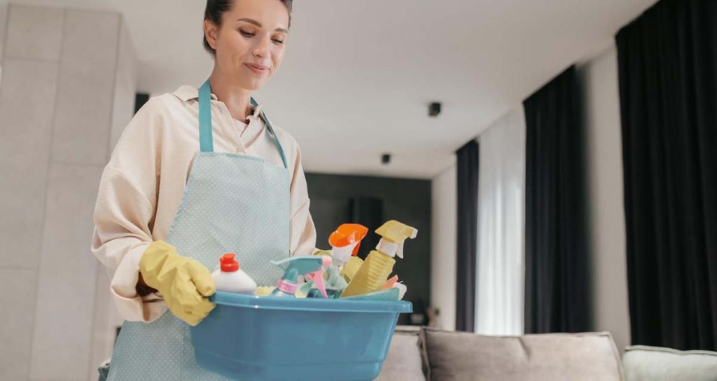 Why Hire a Professional House Cleaning Service in Danbury, CT?