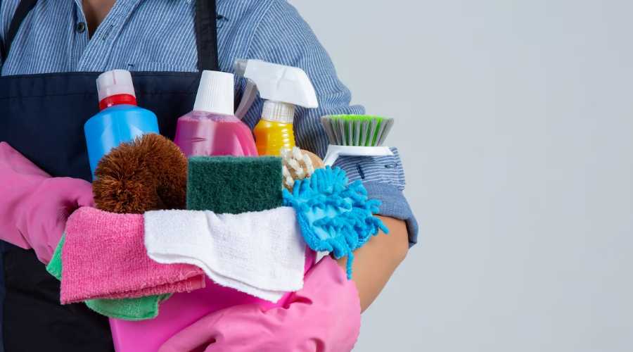 Hiring the Right House Cleaning Service​