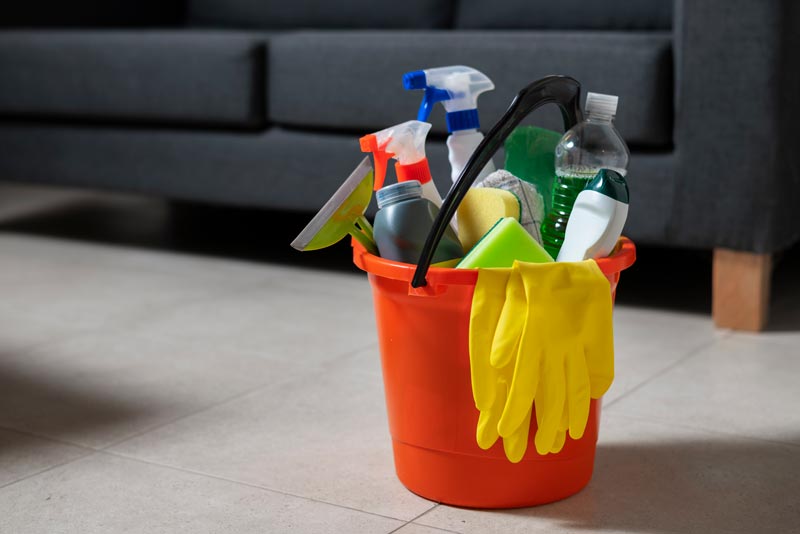 Clean House, Clear Mind: 10 Clever Hacks to Tame the Mess and Save Time