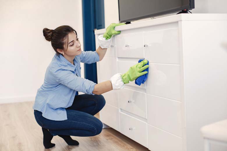 Multitask While Cleaning