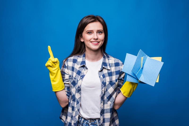 Benefits of Working with a Professional House Cleaning Service for Busy Professionals